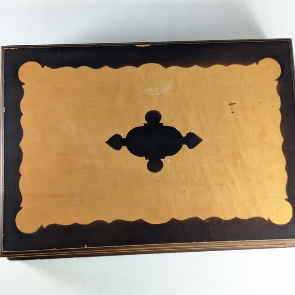 Vintage Oneida Silverdor flatware case, wooden 8 person cutlery storage box - Picture 7 of 12